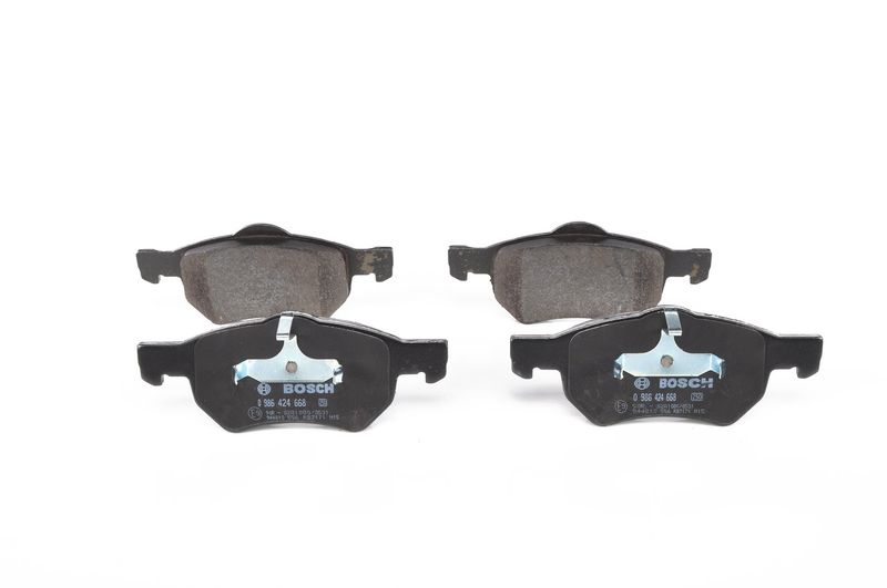 Brake Pad Set, disc brake CHRYSLER - 05015365AA