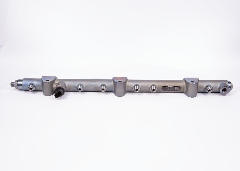 Distributor Pipe, fuel -