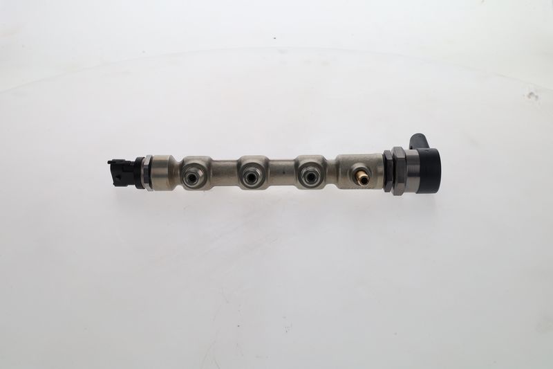 Distributor Pipe, fuel -