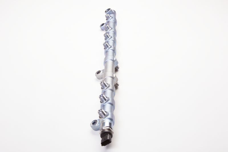 Distributor Pipe, fuel -