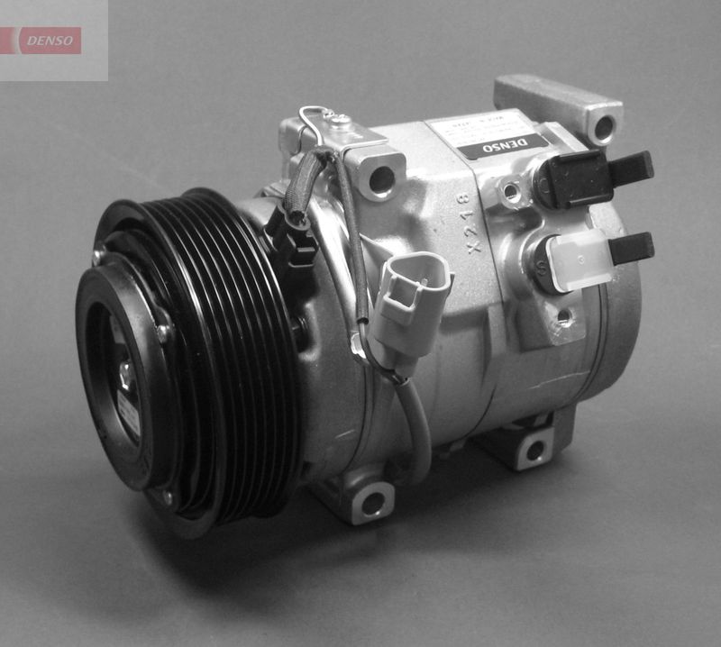 Compressor, air conditioning Toyota - 88310-28550