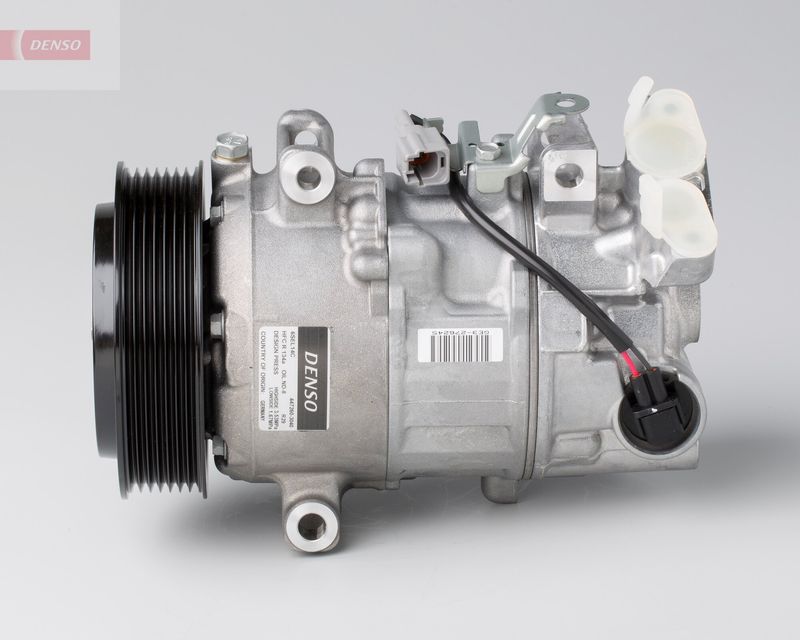 Compressor, air conditioning RENAULT - 8200956574 Compressor, air conditioning RENAULT - 8200956574